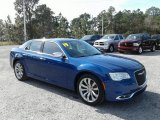 2019 Chrysler 300 Limited Front 3/4 View