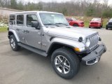 2019 Jeep Wrangler Unlimited Sahara 4x4 Front 3/4 View
