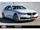 2019 Mineral White Metallic BMW 5 Series 530e iPerformance Sedan #131244972