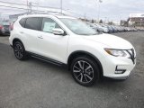 2019 Nissan Rogue SL AWD Front 3/4 View