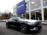 2019 Volvo S60 T6 Inscription AWD Front 3/4 View