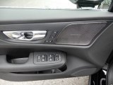 2019 Volvo S60 T6 Inscription AWD Door Panel