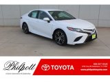 2019 Super White Toyota Camry SE #131385338