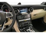 2019 Mercedes-Benz SLC 300 Roadster Controls