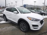 2019 Hyundai Tucson SEL AWD Front 3/4 View