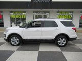 2017 Oxford White Ford Explorer XLT #131662798