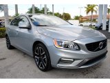 2018 Volvo S60 T5 Dynamic Front 3/4 View