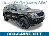 2019 Diamond Black Crystal Pearl Jeep Grand Cherokee Laredo 4x4 #131886632