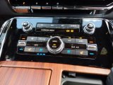 2019 Lincoln Navigator Reserve 4x4 Controls