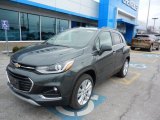 Nightfall Gray Metallic Chevrolet Trax in 2019