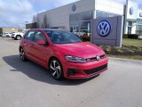 2019 Volkswagen Golf GTI Autobahn Front 3/4 View
