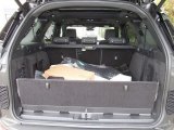 2019 Land Rover Discovery HSE Luxury Trunk