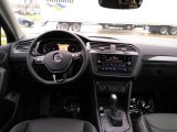 2019 Volkswagen Tiguan SEL Premium 4MOTION Dashboard