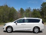 2019 Luxury White Pearl Chrysler Pacifica Touring L #132637458