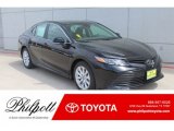 2019 Midnight Black Metallic Toyota Camry LE #132678661