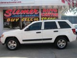 2005 Stone White Jeep Grand Cherokee Laredo 4x4 #13238636