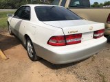 Crystal White Lexus ES in 2000