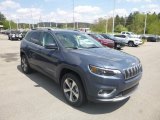 2019 Jeep Cherokee Limited 4x4 Front 3/4 View