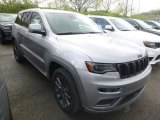 2019 Jeep Grand Cherokee Overland 4x4 Front 3/4 View