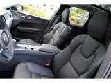 2019 Volvo XC60 T6 AWD Momentum Front Seat