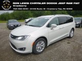 2019 Luxury White Pearl Chrysler Pacifica Touring L #133715264
