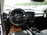 2020 Volvo XC40 T5 Momentum AWD Charcoal Interior