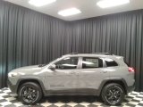 2019 Sting-Gray Jeep Cherokee Latitude 4x4 #134032814