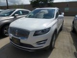 2019 White Platinum Lincoln MKC FWD #134323285