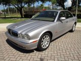 2004 Platinum Silver Metallic Jaguar XJ XJ8 #134337718