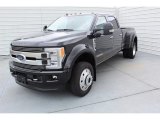 2019 Ford F450 Super Duty Limited Crew Cab 4x4 Front 3/4 View