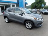 2019 Chevrolet Trax LT AWD Front 3/4 View