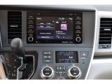 2020 Toyota Sienna LE AWD Controls