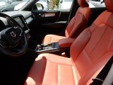 2019 Volvo XC40 T5 Momentum AWD Front Seat