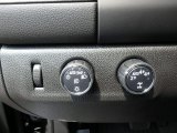 2020 GMC Canyon Denali Crew Cab 4WD Controls