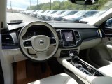 2020 Volvo XC90 T5 AWD Momentum Dashboard