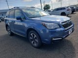 2018 Quartz Blue Pearl Subaru Forester 2.5i Premium #135015699