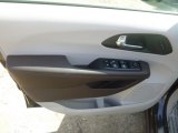 2020 Chrysler Pacifica Touring L Plus Door Panel