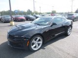 2020 Chevrolet Camaro LT Coupe Front 3/4 View