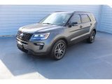 2018 Ford Explorer Sport 4WD Front 3/4 View