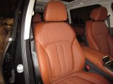 2019 BMW X7 xDrive50i Tartufo Interior