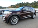 2020 Ford Explorer XLT Front 3/4 View