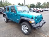 Bikini Pearl Jeep Wrangler Unlimited in 2020