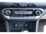 2020 Hyundai Elantra GT  Controls