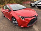 2020 Toyota Corolla LE Hybrid Front 3/4 View