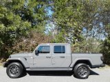 2020 Sting-Gray Jeep Gladiator Overland 4x4 #135814020