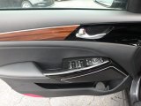 2019 Kia Cadenza Premium Door Panel