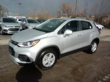 2020 Silver Ice Metallic Chevrolet Trax LT #135976462