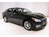 2019 Infiniti Q70 3.7X LUXE Front 3/4 View