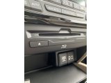 2020 Honda Pilot Touring AWD Entertainment System