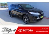 2019 Midnight Black Metallic Toyota Highlander LE #136270307